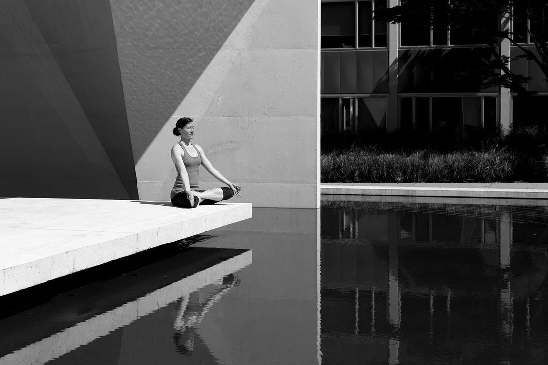 🌿 Ancient Wisdom Meets Modern Science: How Holistic Wellness & Biohacking Work Together